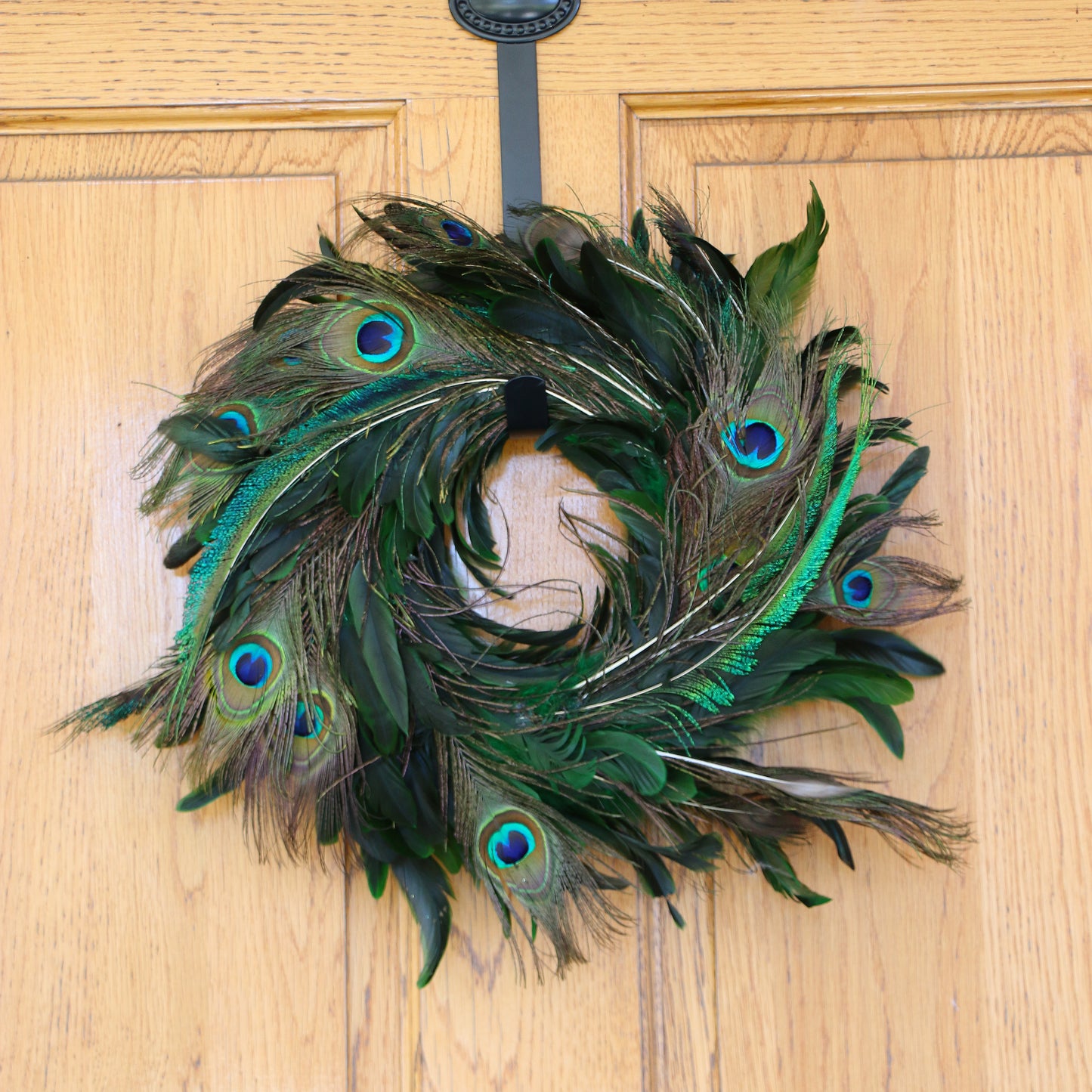 Handmade Schlappen-Peacock Feather Holiday Wreath - Kelly/Natural