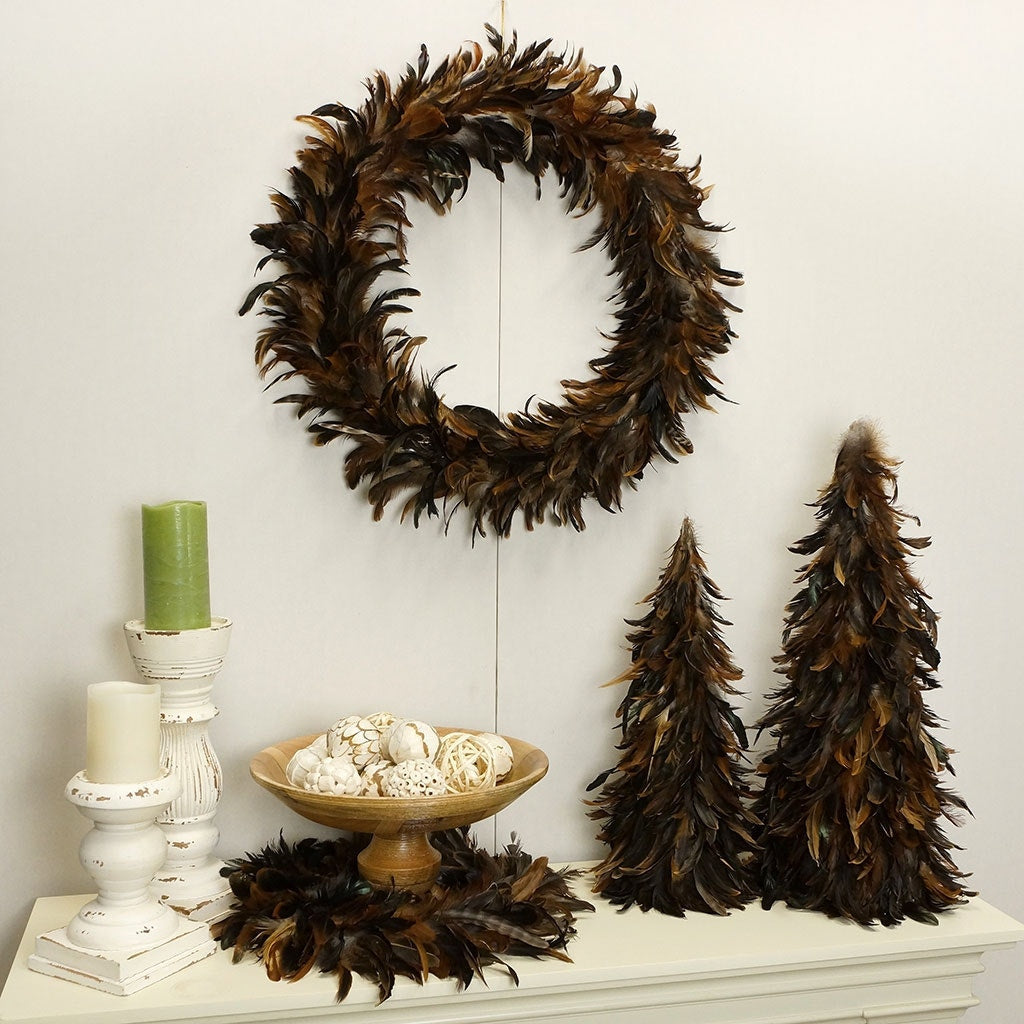Schlappen Feather Wreath - Natural