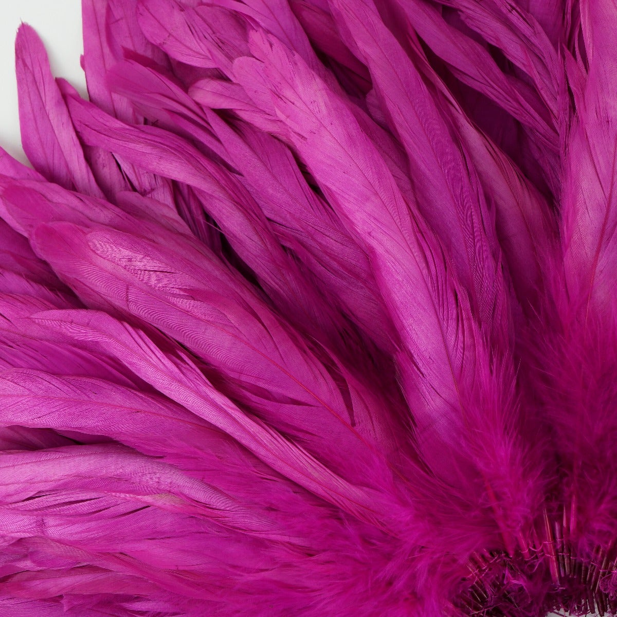 ROOSTER COQUE TAILS FEATHERS BLEACH DYED 7-10” - 1/2 Yard ( 18" ) - Very Berry
