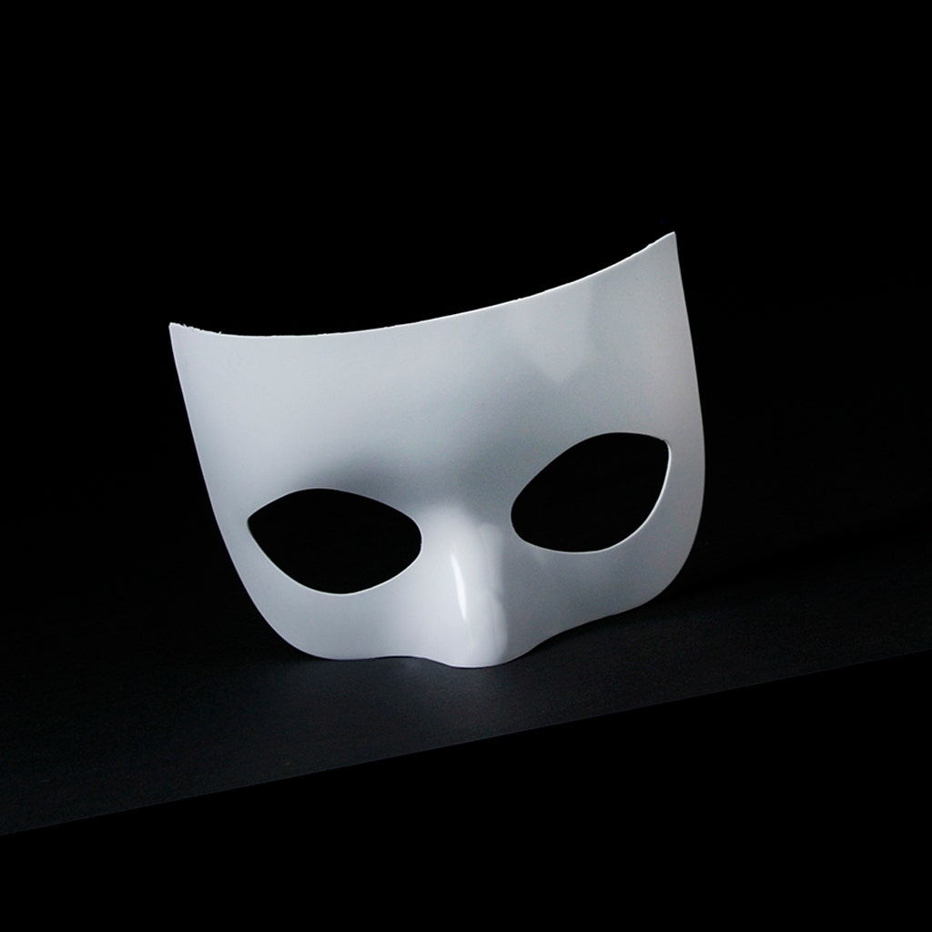 Half Face Lightweight Mask Form - White