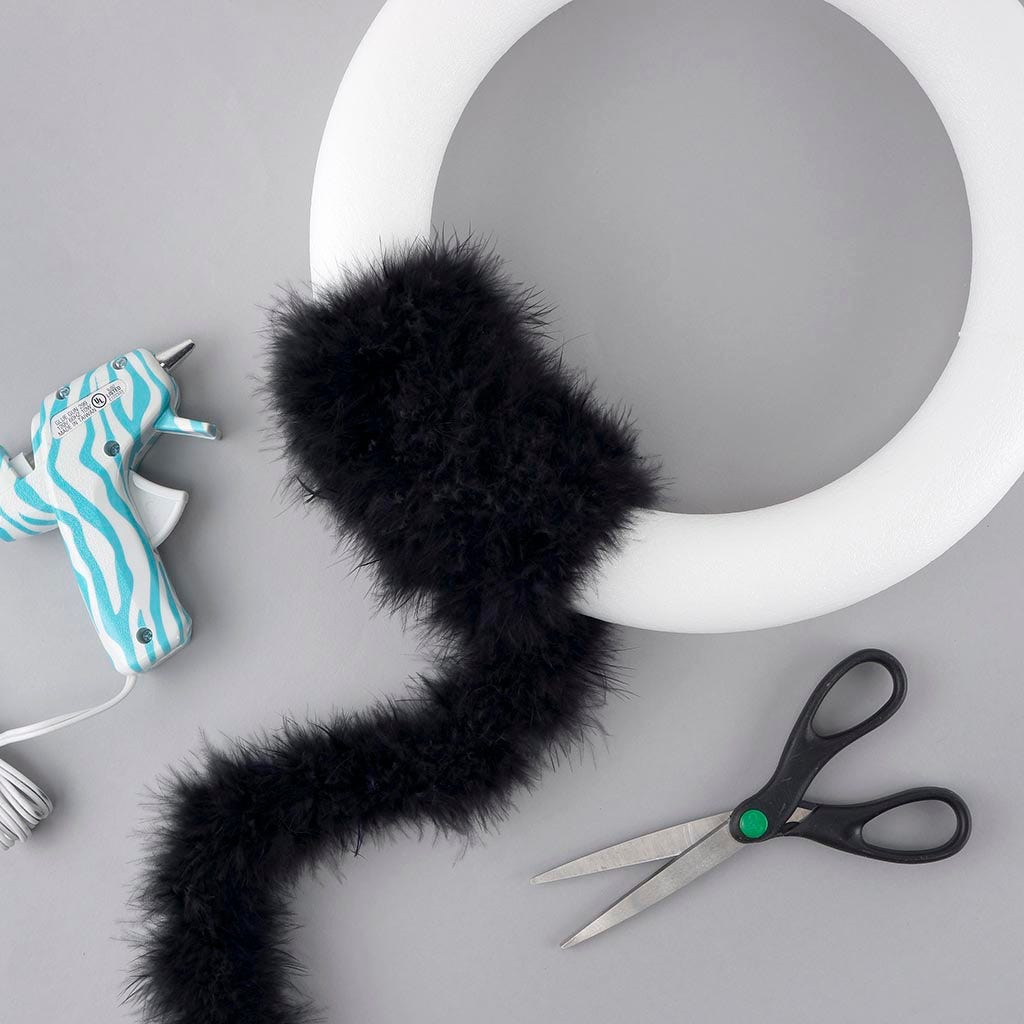 Thin Marabou Feather Boa - White