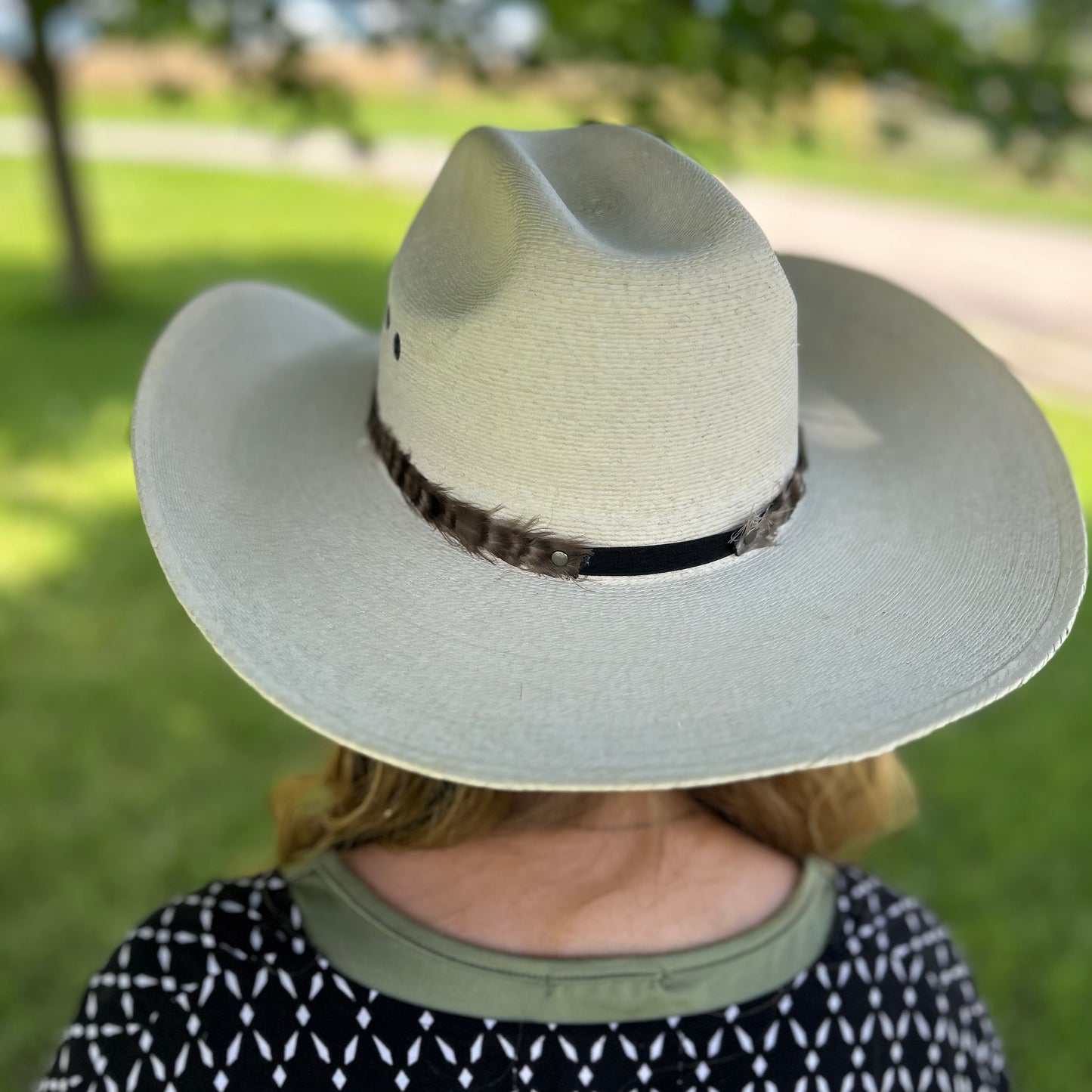Natural Grey Chinchilla Rooster Feather Hat Band