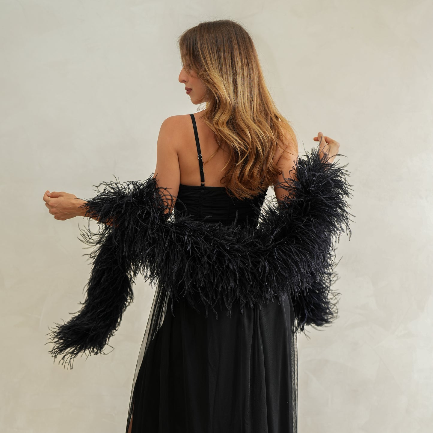 Black 6 Ply Ostrich Feather Boa