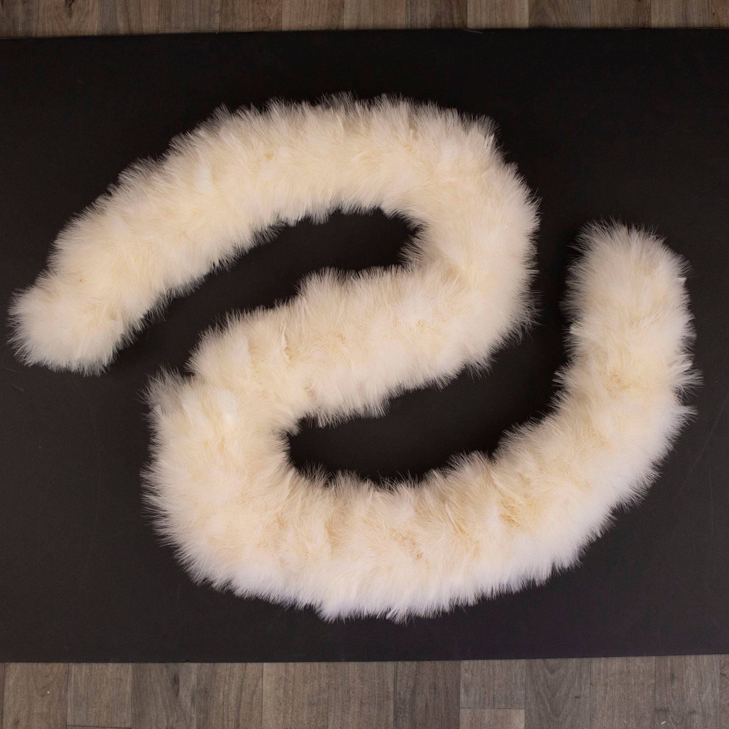 Marilyn Feather Boa - Ivory