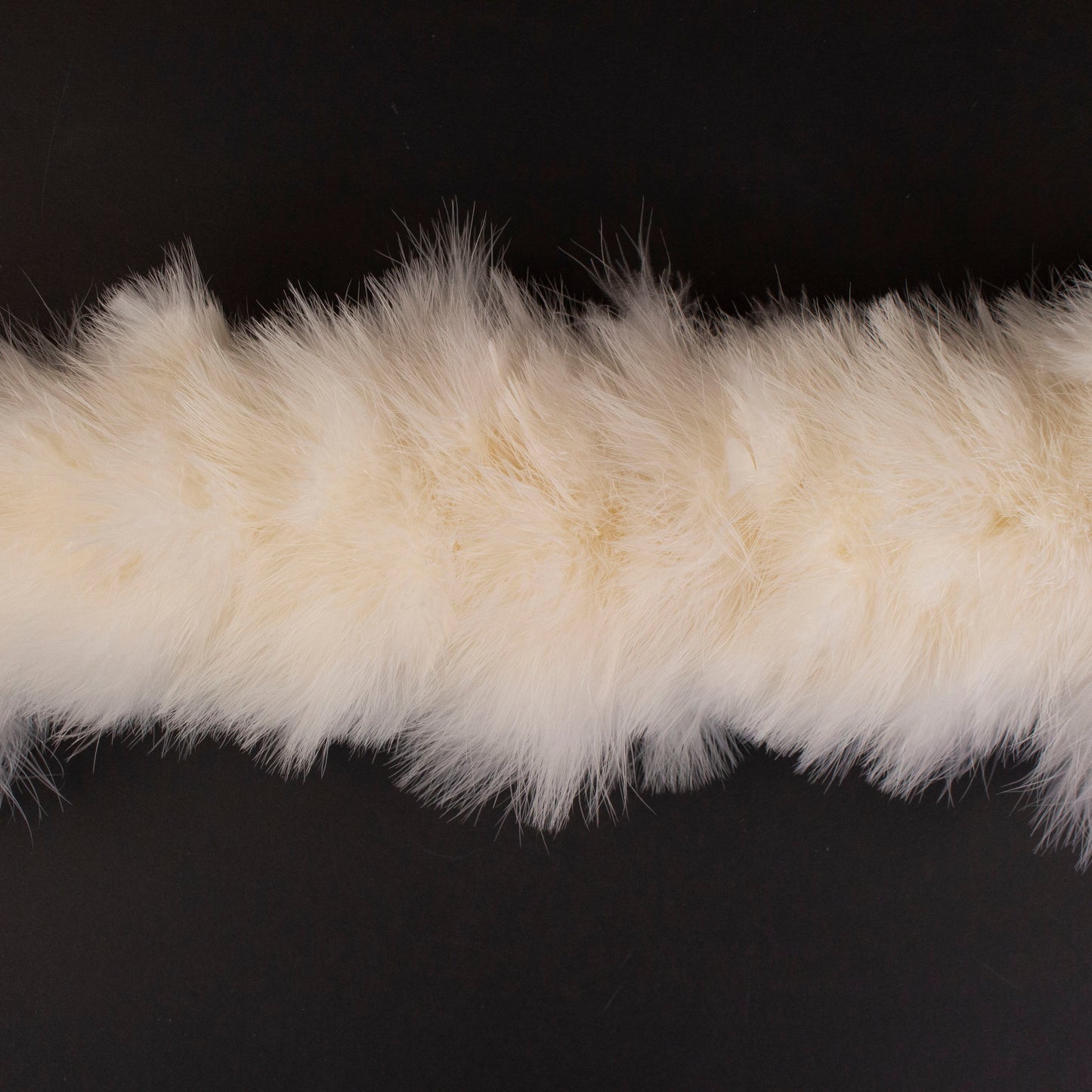 Marilyn Feather Boa - Ivory