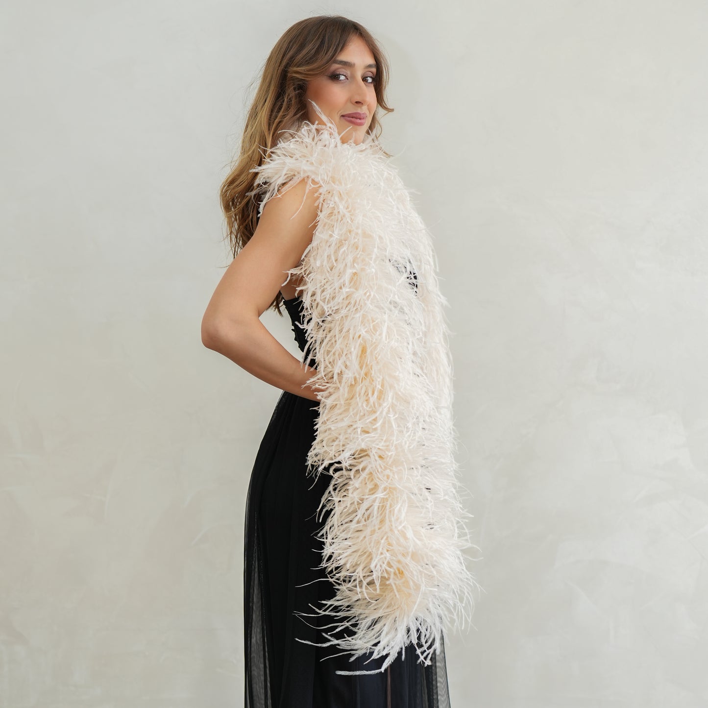 Ivory 6 Ply Ostrich Feather Boa