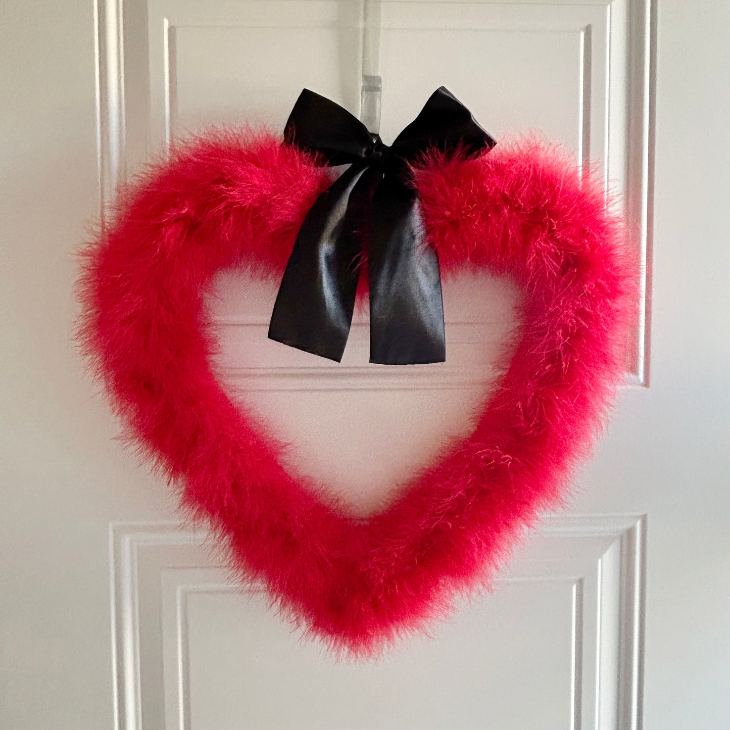 Decorative Red Heart Shaped Feather Wreath Wall Art