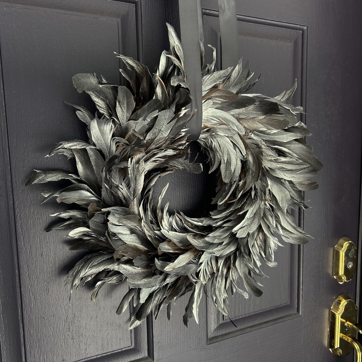 Silver Feather Wreath - 18"