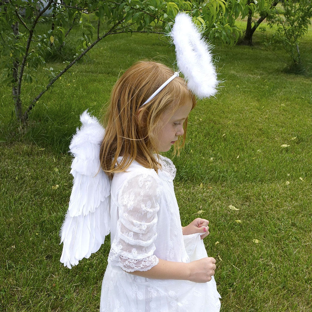 Small Angel Feather Costume Wing - Kids Halloween Costume and Cosplay Dress Up