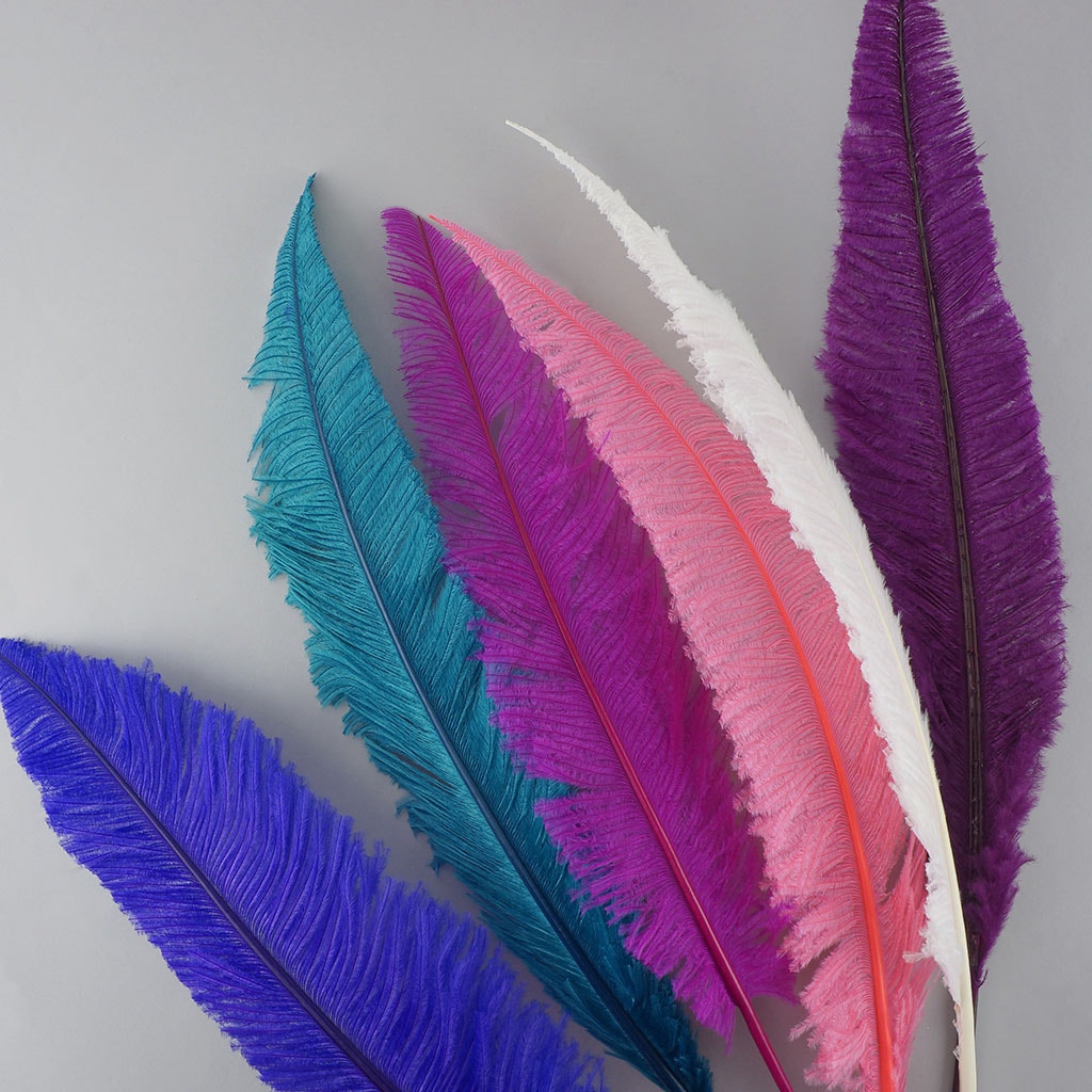 Ostrich Nandu Selected Feathers 12 PCS - Very Berry