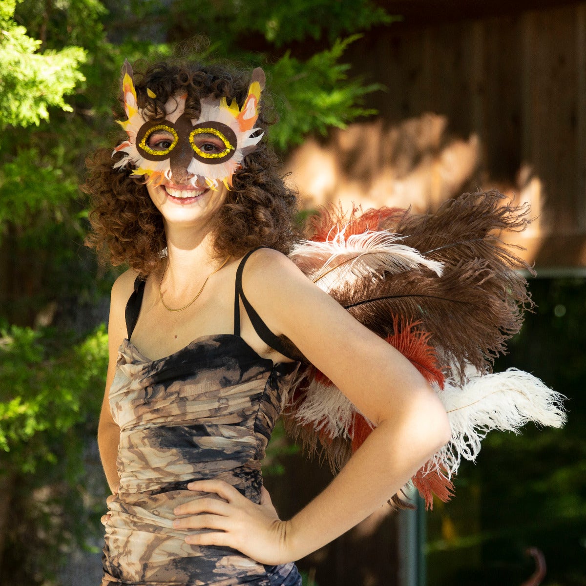 Feather Owl Mask - BE/GO/RU